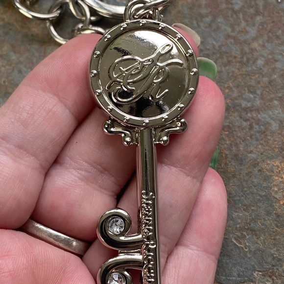 Sienna Ricchi large bag clip keychain skeleton style key with rhinestone 6.5” - Picture 8 of 8